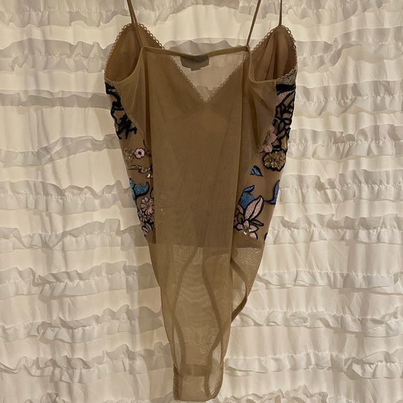 Sequined mesh bodysuit - Picture 2 of 2